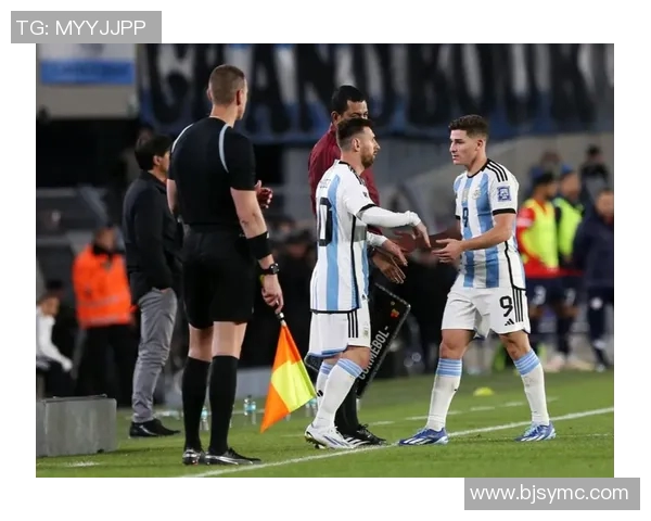 阿圭罗替补登场绝杀,为球队赢得胜利的传奇时刻 阿圭罗替补登场绝杀,为球队赢得胜利的传奇时刻