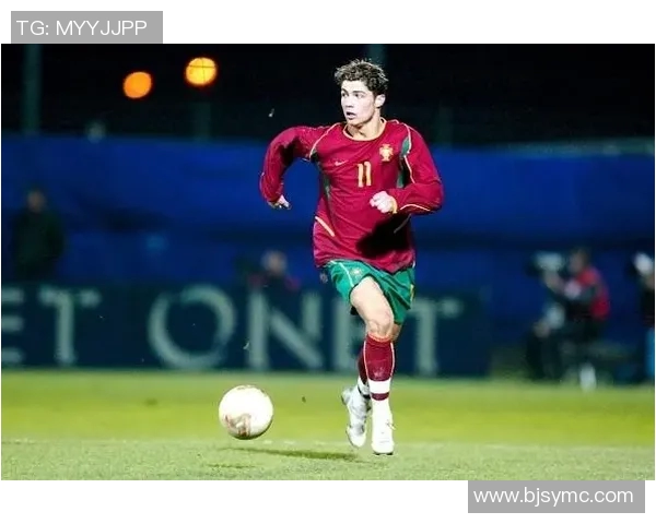 2017年皇马与曼联巅峰对决回顾:经典战役与球星风采再现 2017年皇马与曼联巅峰对决回顾:经典战役与球星风采再现