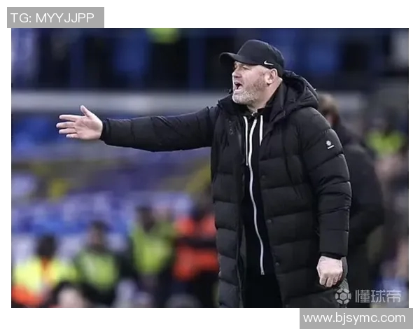 鲁尼再度当选英超年度最佳球员，传奇继续写就