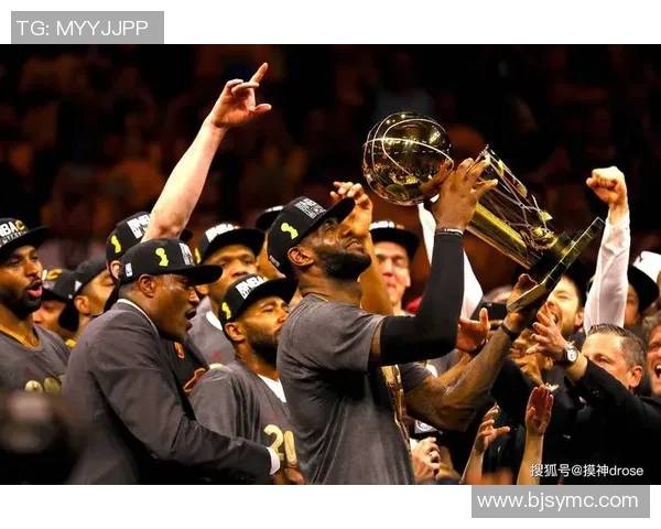 金州勇士与骑士总决赛巅峰对决历史回顾与精彩瞬间解析 金州勇士与骑士总决赛巅峰对决历史回顾与精彩瞬间解析