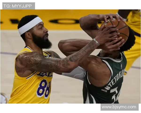 湖人对阵篮网精彩直播全程解说尽在这里不容错过 湖人对阵篮网精彩直播全程解说尽在这里不容错过