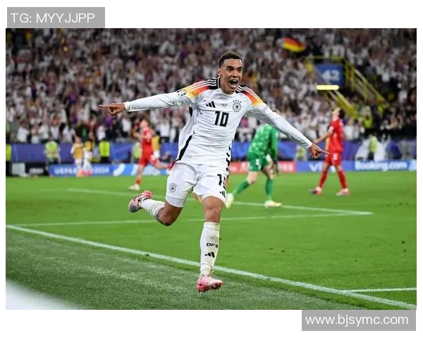 加维领衔新一代足球明星崛起，重塑世界足坛格局与未来发展趋势