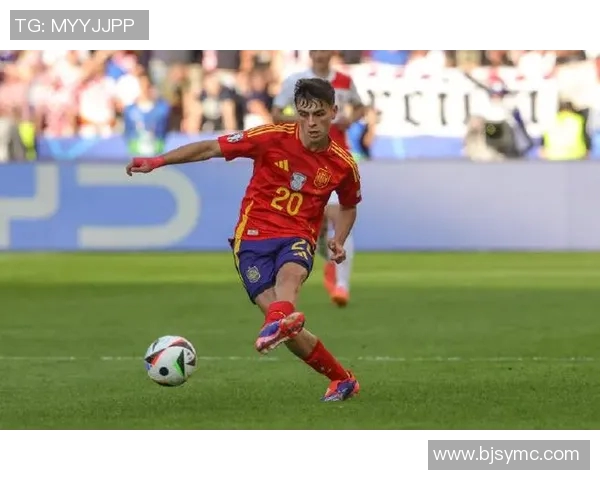 佩德里:年轻天才在足球场上的闪耀之路与未来展望 佩德里:年轻天才在足球场上的闪耀之路与未来展望