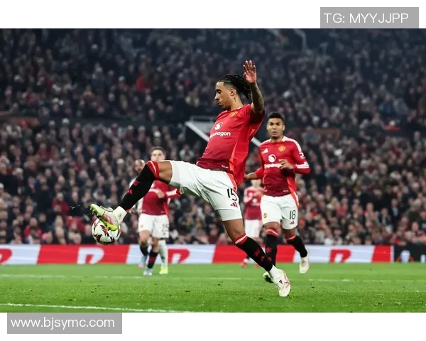 巴萨与曼联决赛精彩回顾央视直播全程分析与精彩瞬间分享